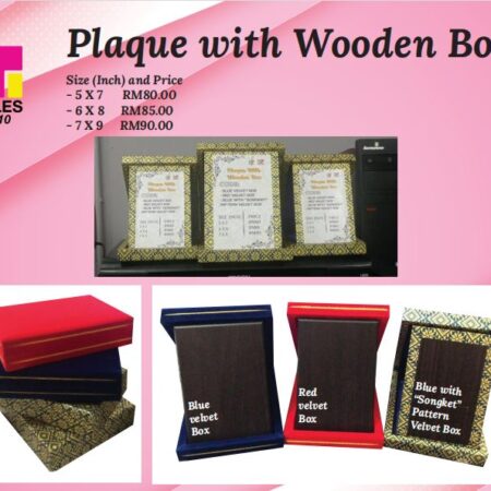 PLAQUE WITH WOODEN BOX